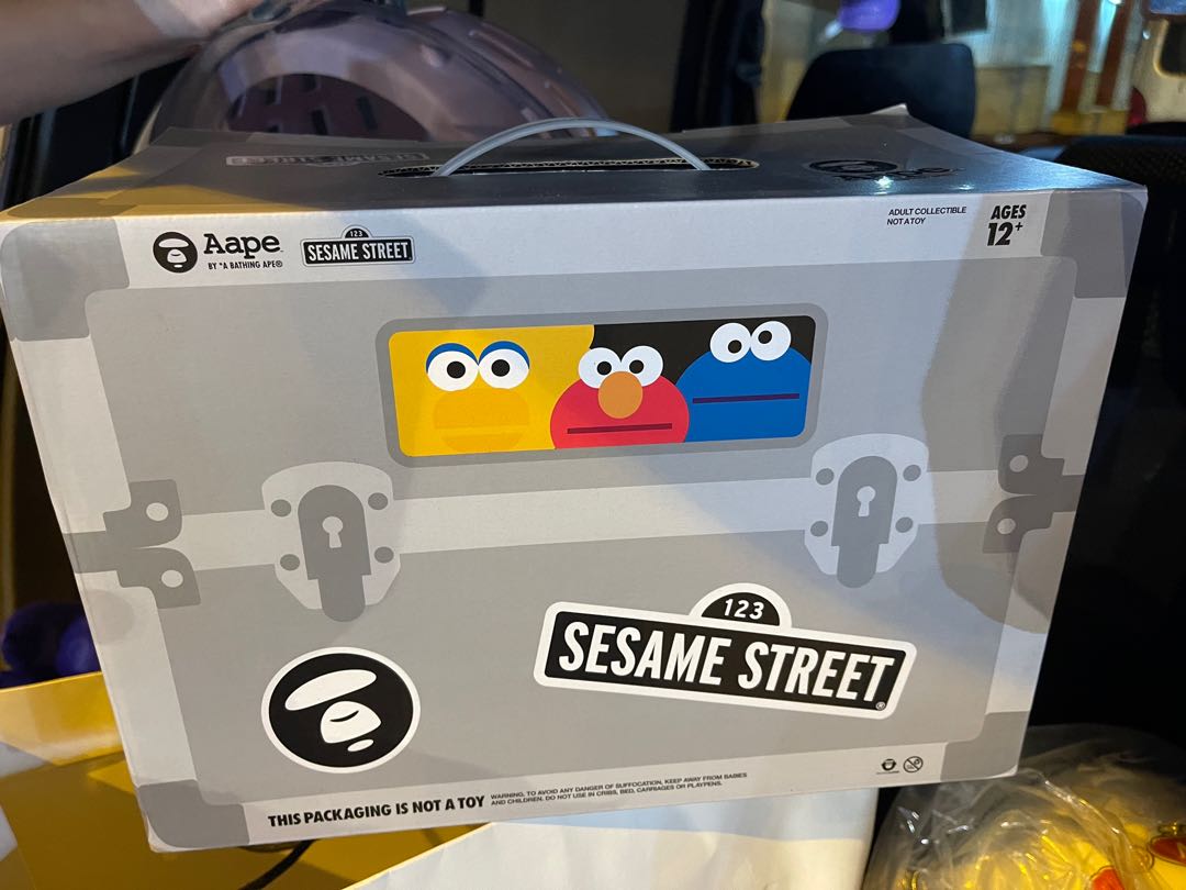Appe Bape Sesame Street 芝麻街公仔(歡迎試排), 興趣及遊戲, 玩具