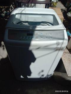 Automatic inverted washing machine