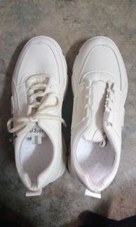 (Category: ) located in . Submitted by faustina01 (Listing ID 1159536783, Image 1). Description: .