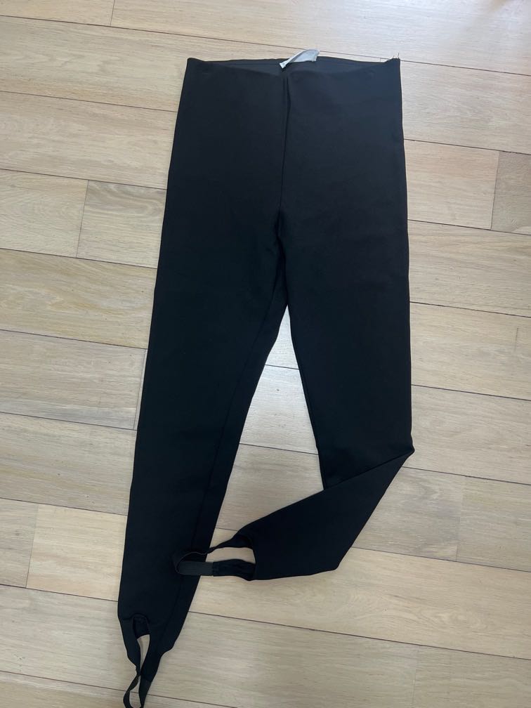 Black Leggings with foot strap Women s Fashion Bottoms Jeans