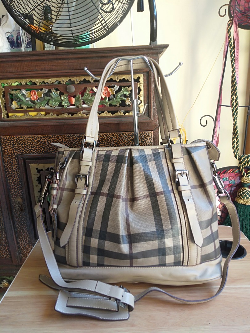 BURBERRY ESTABLISHED 1856 sz35x30 Minus vetter bbrp bagian lepas