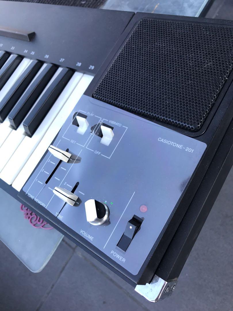 Casiotone 201 (Category: Musical Instruments) located in Navotas City. Submitted by mph_thrift (Listing ID 1159476352, Image 2). Description: made in japan 220v issue 12 keys not working.