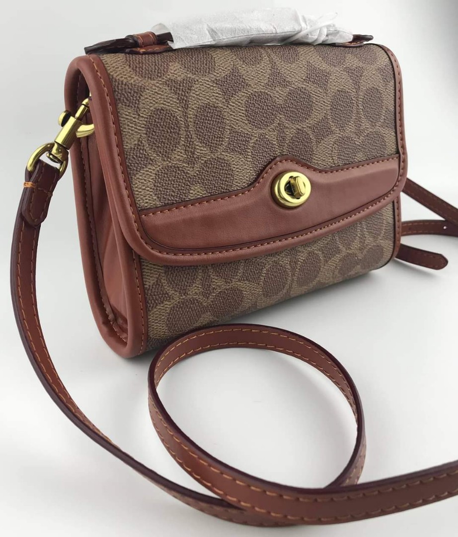 Coach Kip Turnlock Crossbody in Signature Canvas, Women's Fashion, Bags