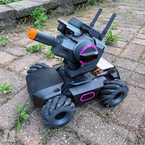 DJI RoboMaster S1 Educational Robot Intelligent AI Scratch Python Coding (Category: Office & Business Technology) located in Manila. Submitted by gebmichael (Listing ID 1159454721, Image 2). Description: .