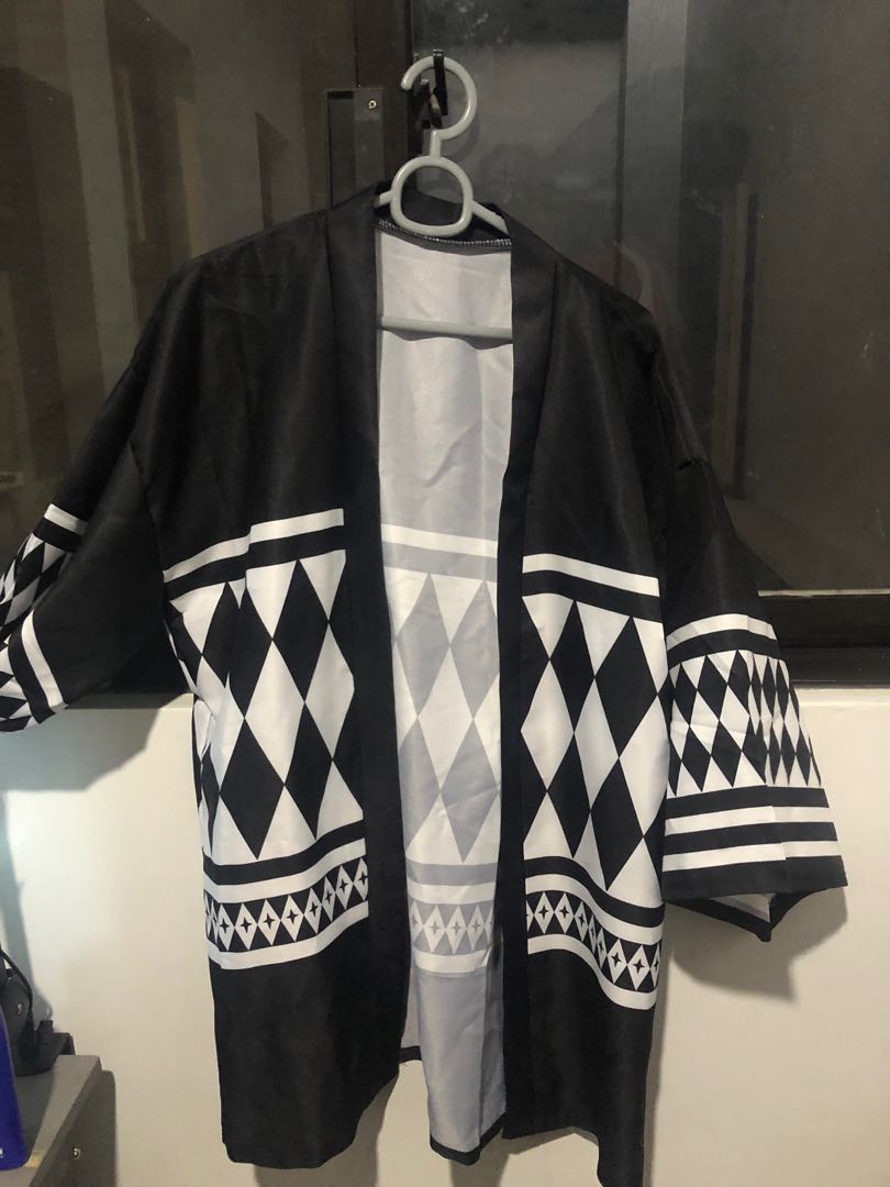 Draken (Tokyo Revengers) Cosplay Kimono Large, Men's Fashion, Coats,  Jackets and Outerwear on Carousell