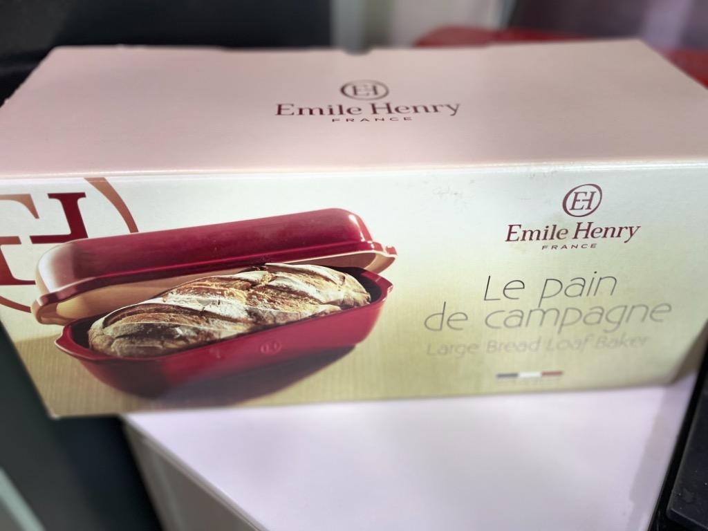 Emile Henry bread baking form, ceramic loaf baker, Furniture & Home