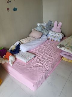 (Category: ) located in . Submitted by keannac (Listing ID 1159453006, Image 1). Description: .