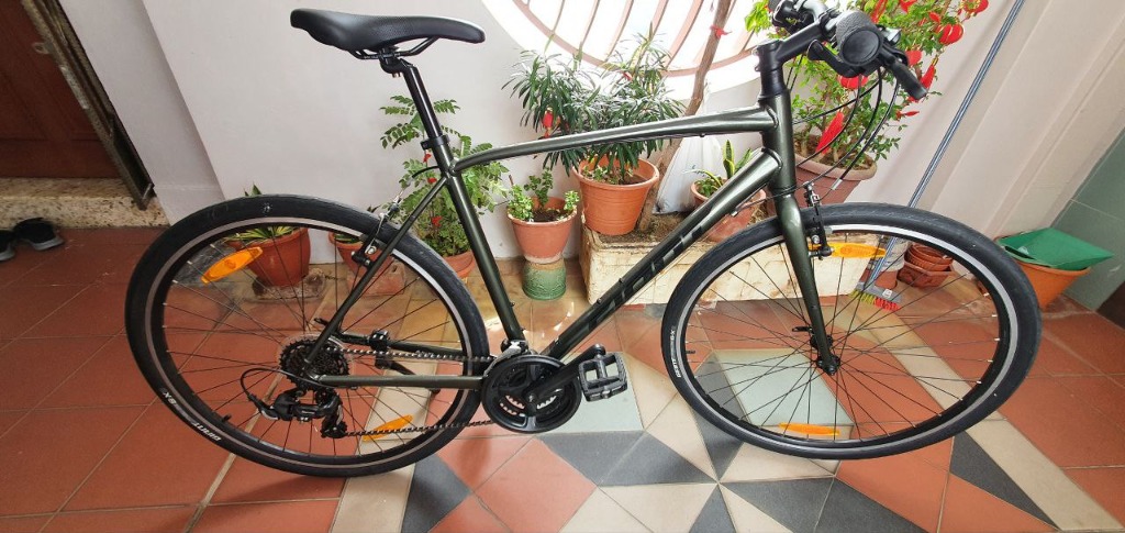 Giant escape green hotsell
