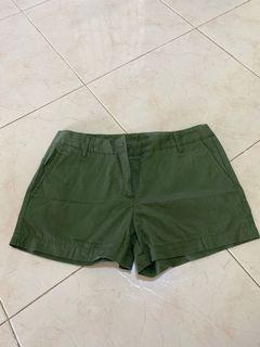 Green Shorts (Mid Waist)