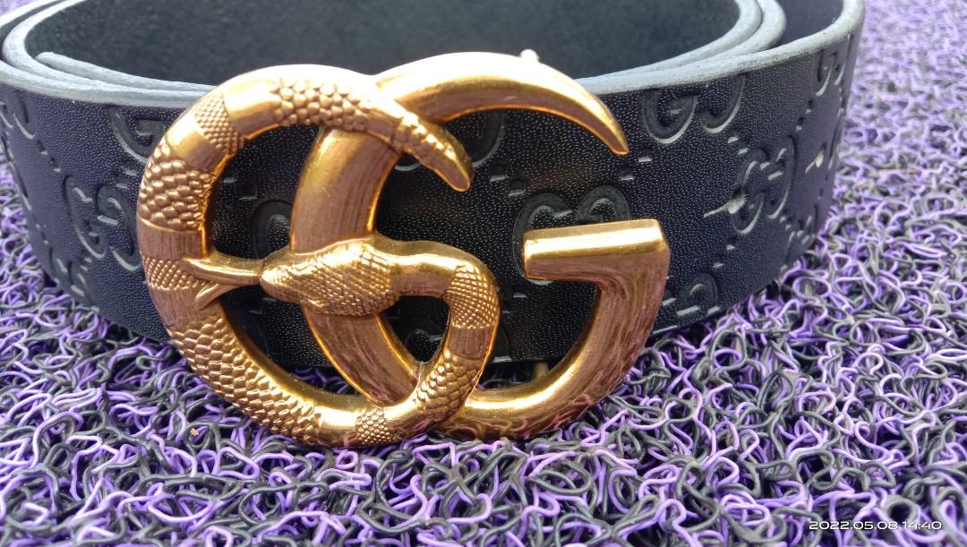 Gucci snake buckle hotsell