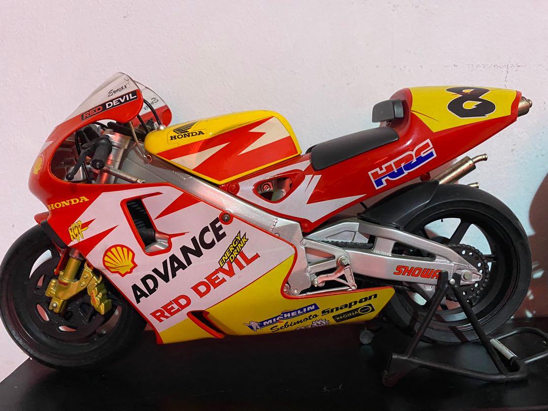 Guiloy 1:6 500cc MotoGP Bikes, Hobbies & Toys, Memorabilia