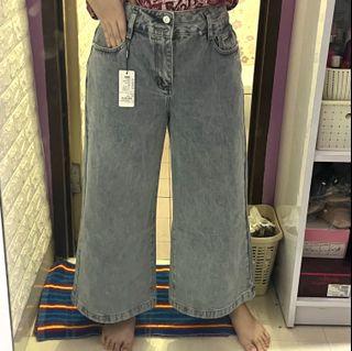 Kulit jeans hitam Preloved size 30 