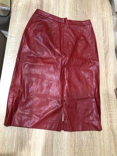 H&M red leather pencil skirt / rok slim merah