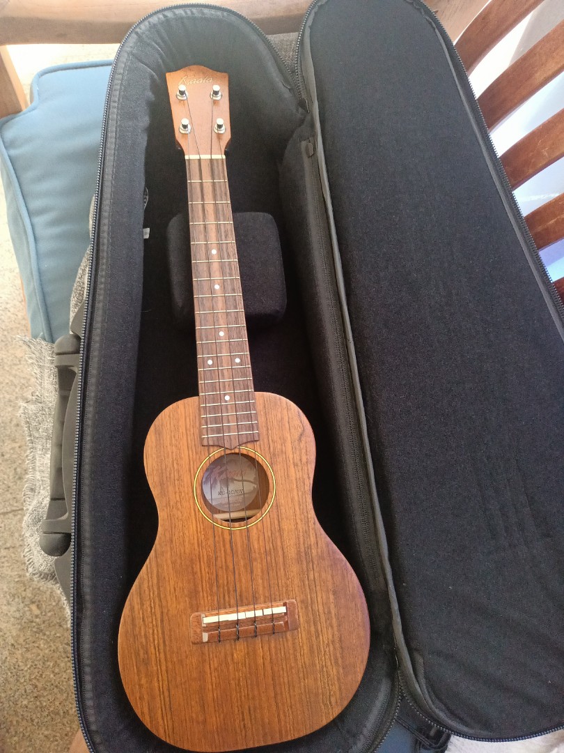 Kaala Ukulele made in japan, Hobbies & Toys, Music & Media, Musical