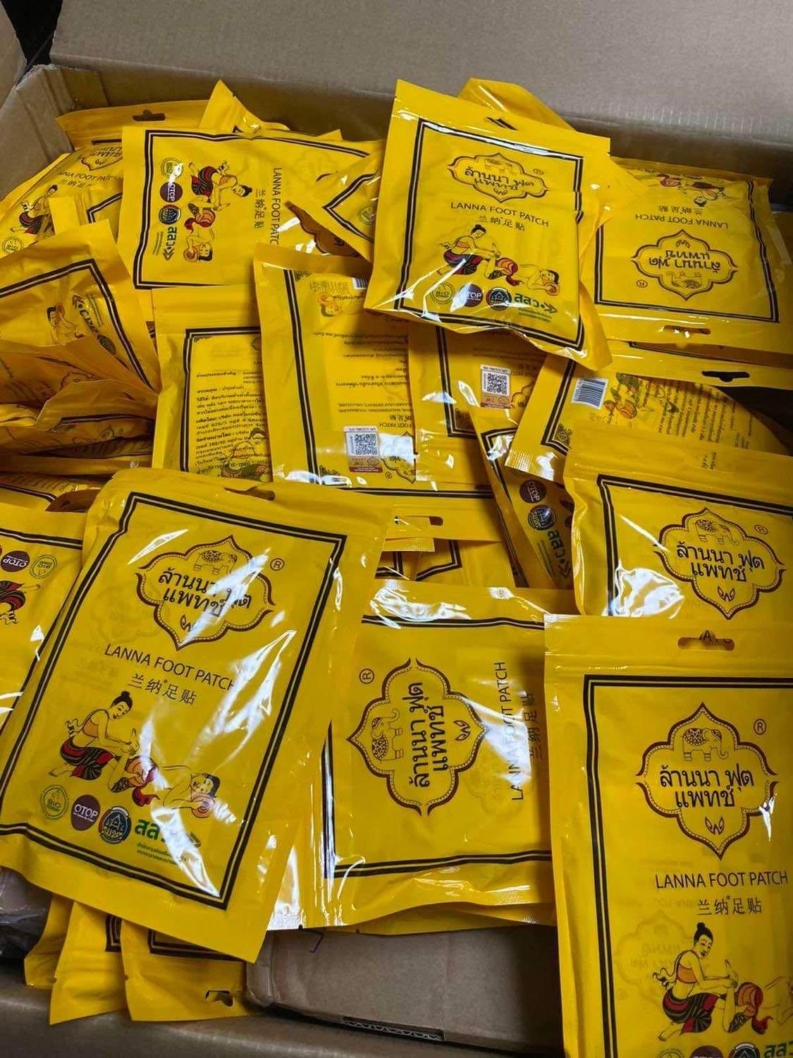 Lanna foot patch (Category: Foot Care) located in Makati City. Submitted by longbeardph (Listing ID 1159387380, Image 2). Description: Lanna Foot Patch is a well-known Thai foot patch brand that uses traditional Thai recipes. It has a significant detoxification and dampness removal effect..