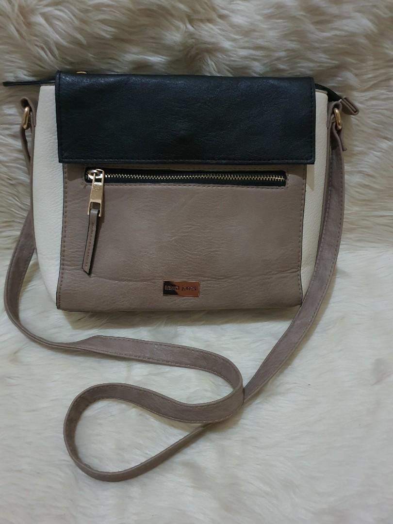 Laura jones sale elle business tote