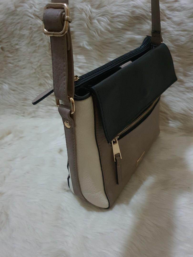 Laura Jones Crossbody Bag Luxury Bags Wallets on Carousell