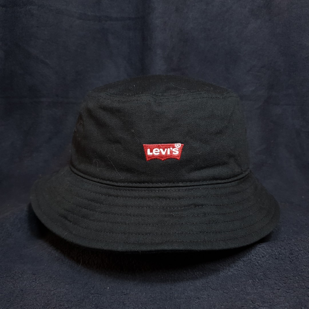 Levis bucket hat as new, Men's Fashion, Watches & Accessories, Caps & Hats  on Carousell