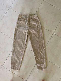 Light Khaki Jeans (Fitting Cut)