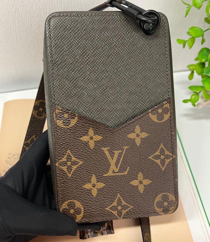 ** USED ** LOUIS VUITTON x SUPREME 100% AUTHENTIC LV CHRISTOPHER BACKPACK  -BLACK