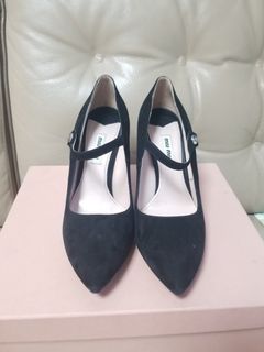 （分類：）位於 。 由 daphnesk 提交（商品編號 1159485565，圖片 1）。簡介： 。