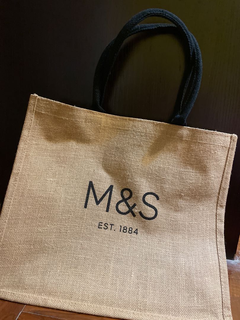 M shop s tote bags