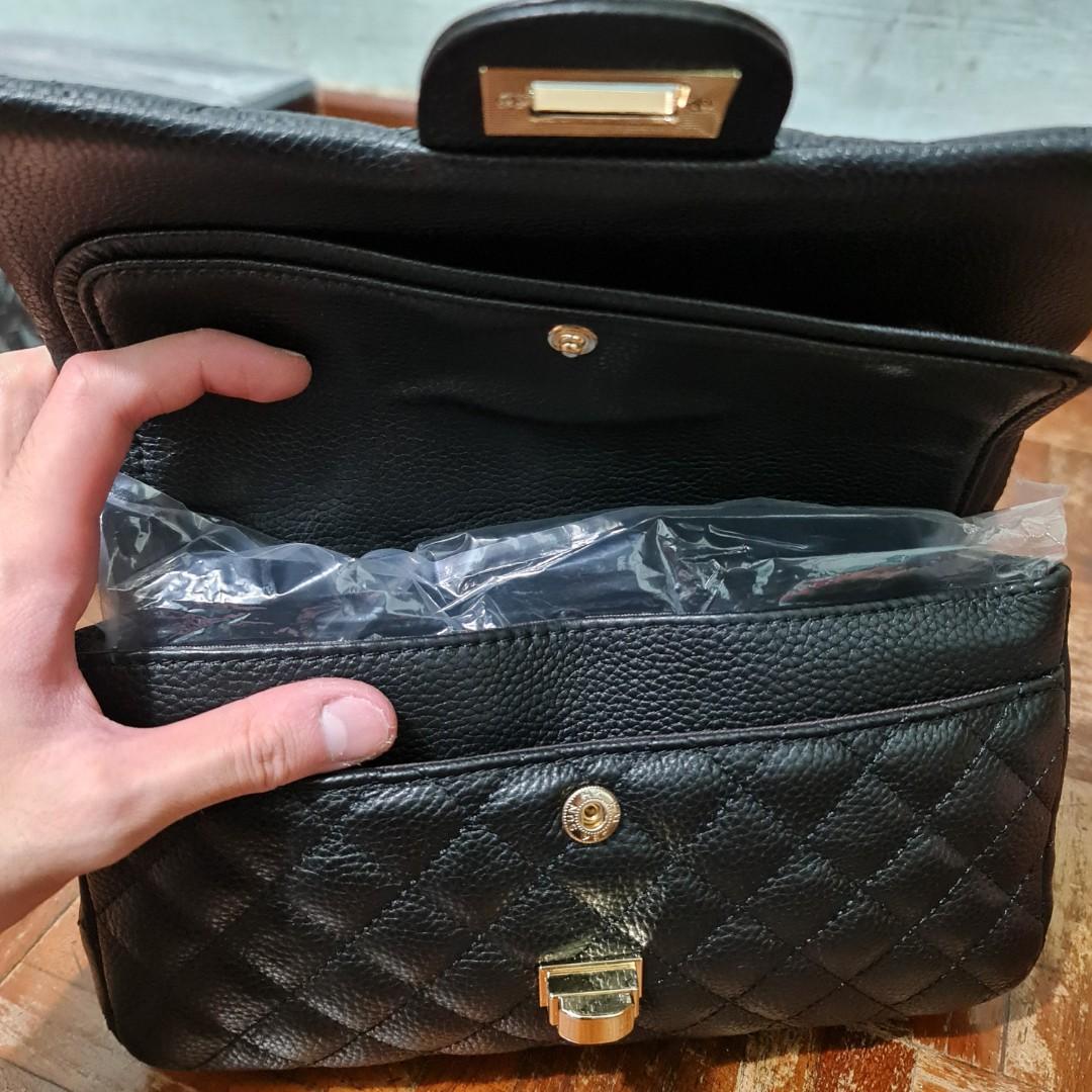 Munoor handbag sales