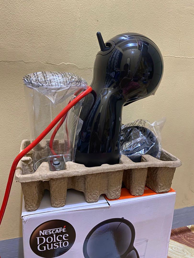 Nescafe Dolce Gusto Piccolo XS Coffee Machine (Category: Coffee Machines & Makers) located in Manila. Submitted by jinniecutie (Listing ID 1159544423, Image 3). Description: 👉🏽 Brand New. Never been used. 👉🏽 Just opened to check the inclusions. 👉🏽 Bought in orange app. Original price: ₱5,199.00 👉🏽 Reason for selling: Coffee machine upgrade. 📦 DELIVERY 📦 — SDD (Grab, Lalamove, Borzo around Metro Manila) — Or personal pick up near Tayuman