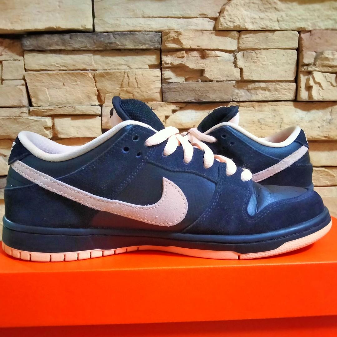 Washed coral discount nike sb