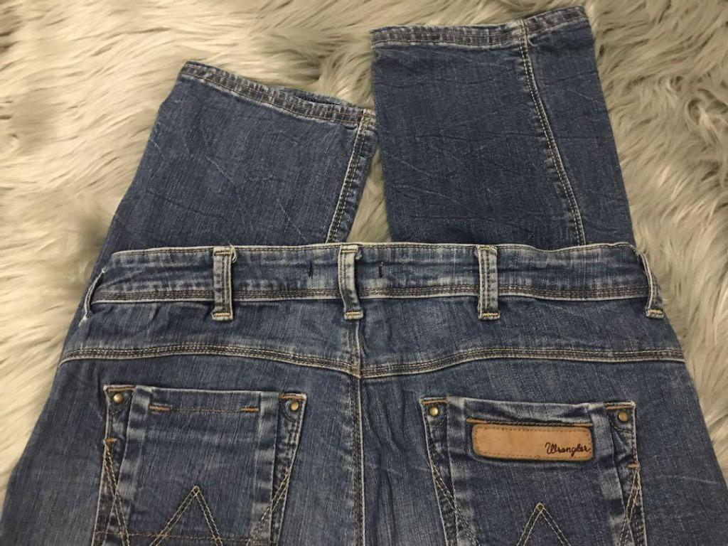 Wrangler best sale molly jeans