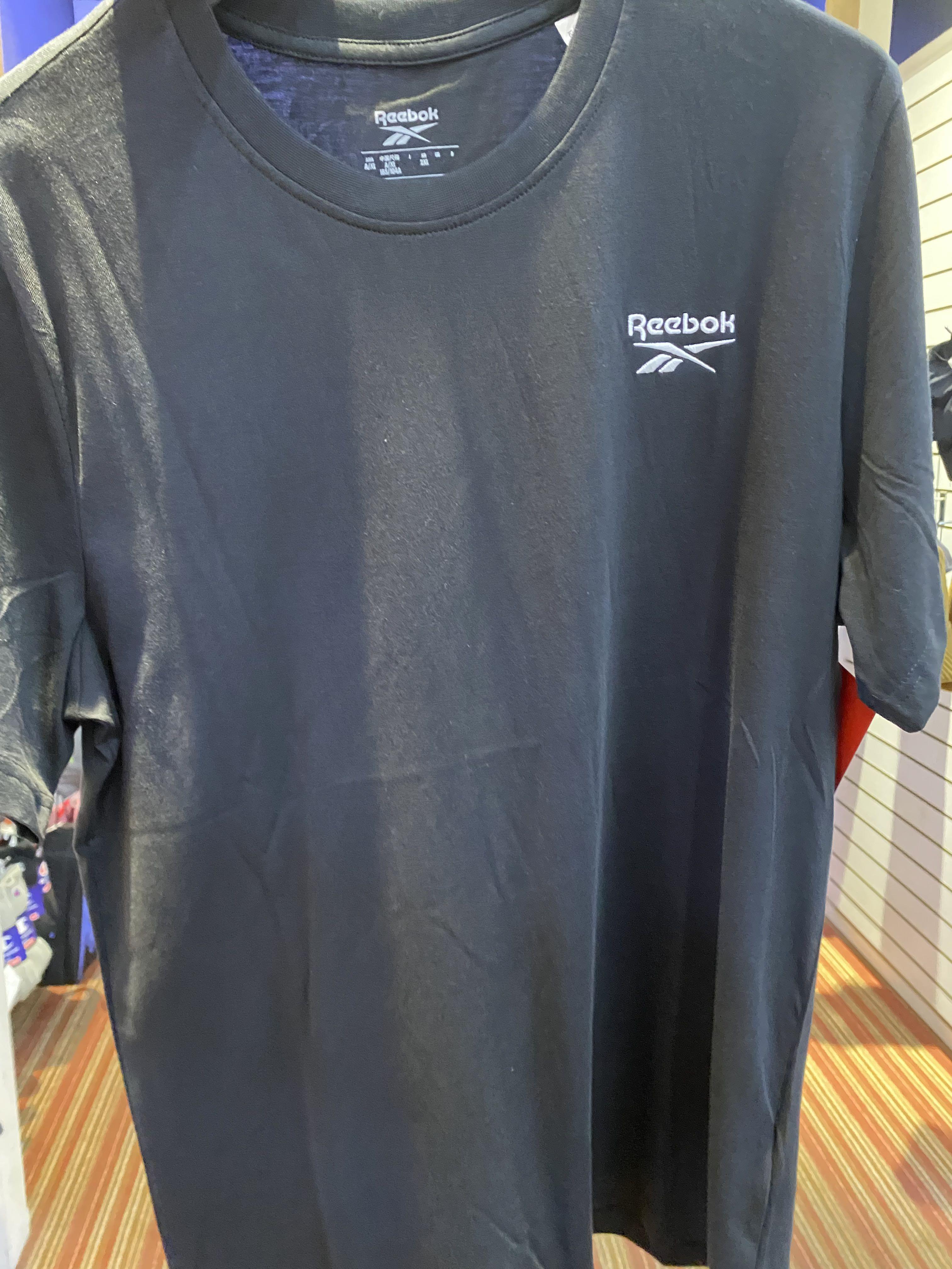 Reebok Black T Shirt Men s Fashion Tops Sets Tshirts Polo