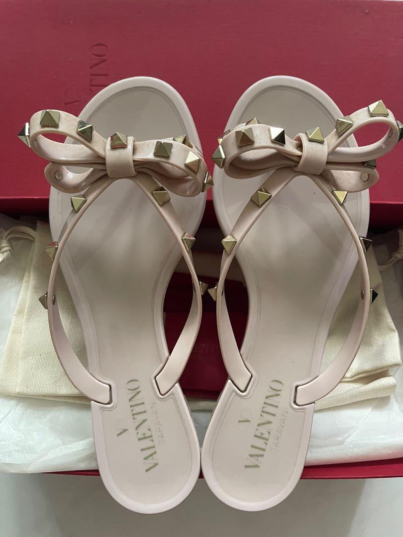 Rockstud bow sandals Women s Fashion Footwear Sandals on Carousell