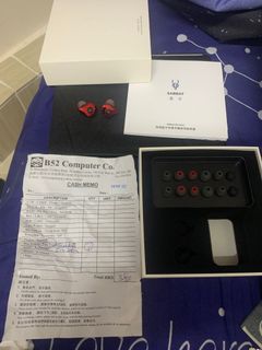 （分類：）位於 。 由 andywong4488 提交（商品編號 1159506235，圖片 1）。簡介： 。