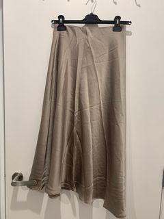 Satin champagne skirt