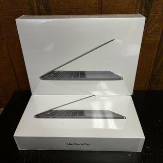 SEALED Apple MacBook Pro 13.3" (1TB SSD, Intel Core i5 10th Gen. 3.80 GHz, 16GB)