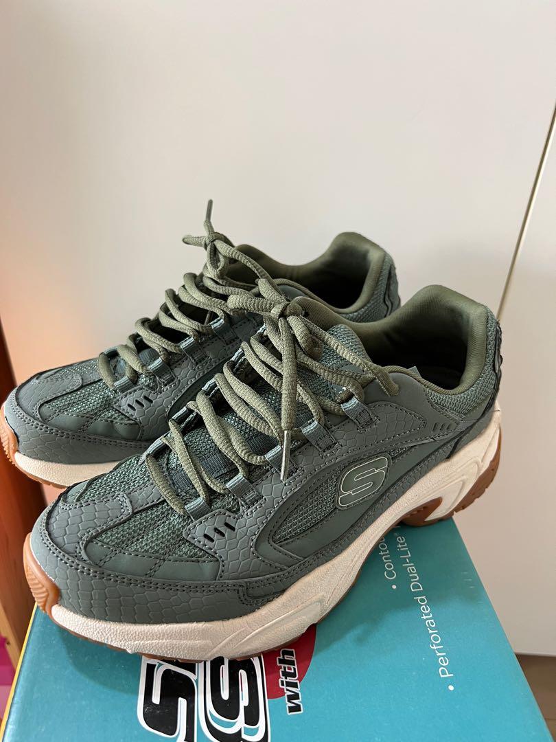 Skechers hotsell stamina sneaker