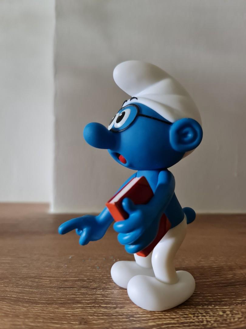 Smurf figurines collectable Brainey Smurf packed in box with actual