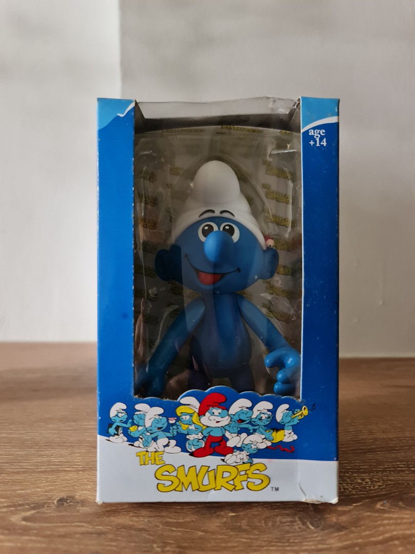 Smurf figurines collectable Handy Smurf packed in box with actual