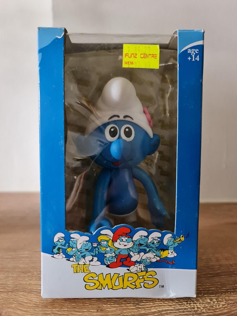Smurf figurines collectable Vanity Smurf packed in box with actual