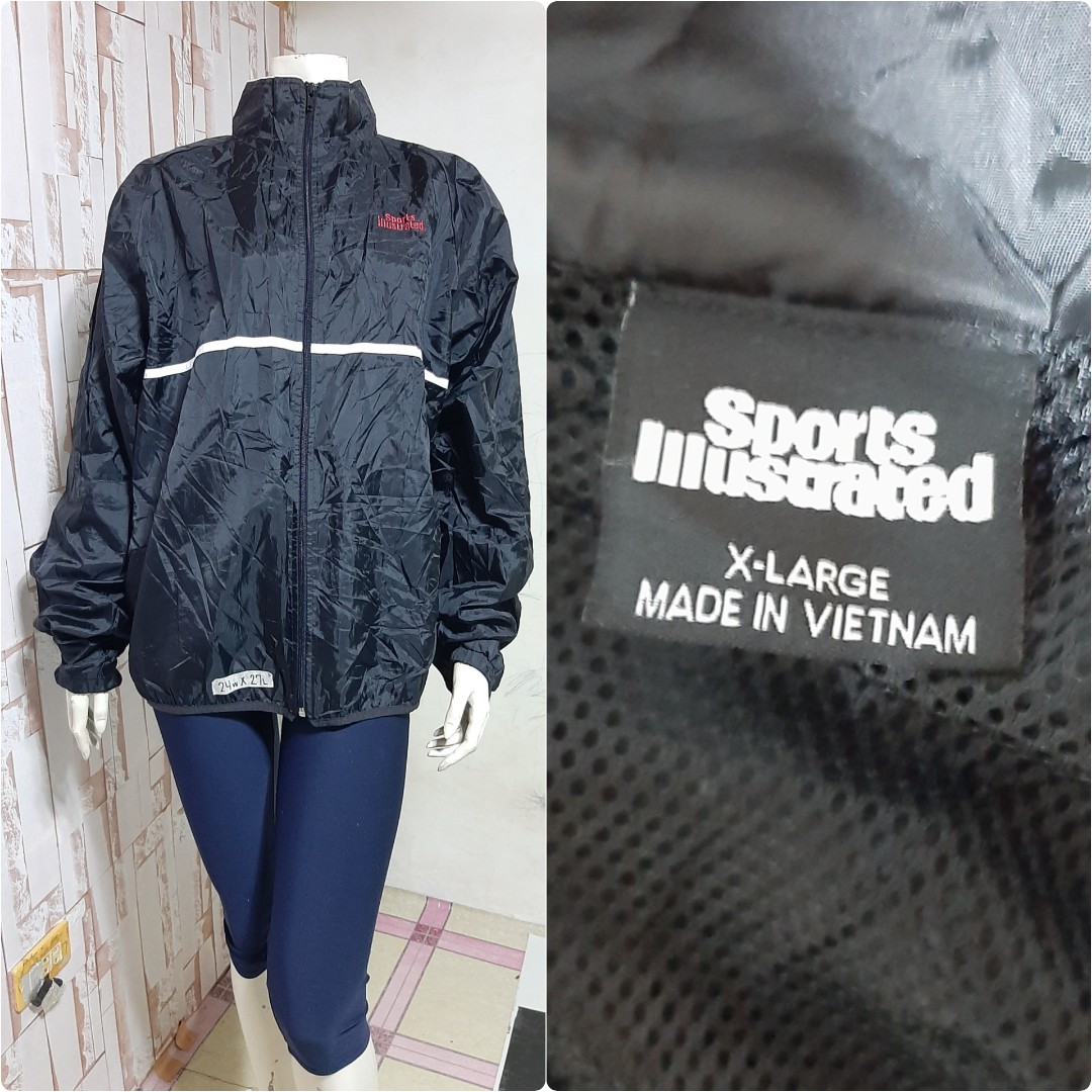 Sports Illustrated windbreaker jacket, Men's Fashion, Coats, Jackets