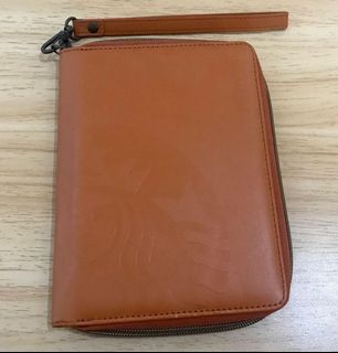 (Category: ) located in . Submitted by decluttering_my_stuff (Listing ID 1159548901, Image 1). Description: .