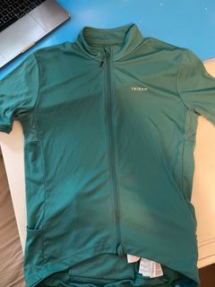 （分類：）位於 。 由 c_sellssold 提交（商品編號 1159453364，圖片 1）。簡介： 。