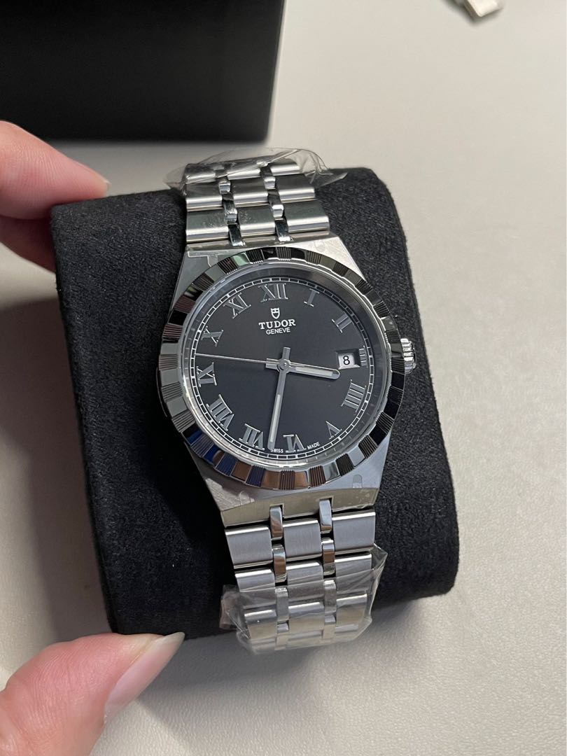 Tudor royal black dial deals