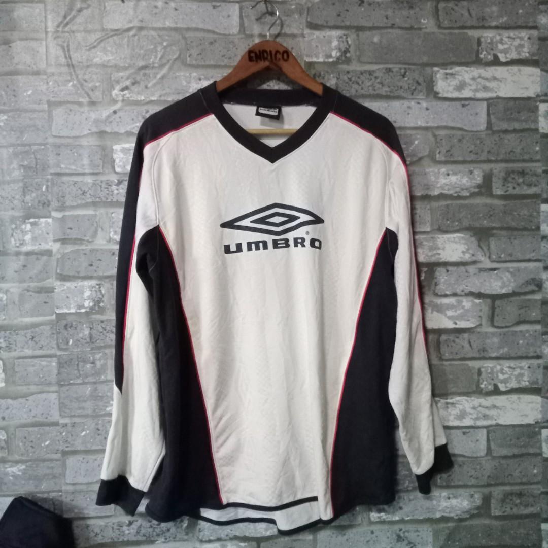 Umbro long sleeve store