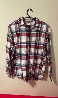 Uniqlo Long Sleeve Collared Flannel Shirt