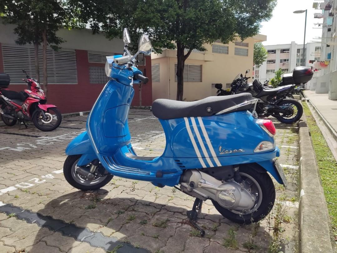 Vespa shop matic adidas