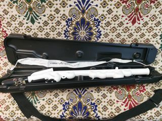 （分類：）位於 。 由 id00349 提交（商品編號 1159431561，圖片 1）。簡介： 。