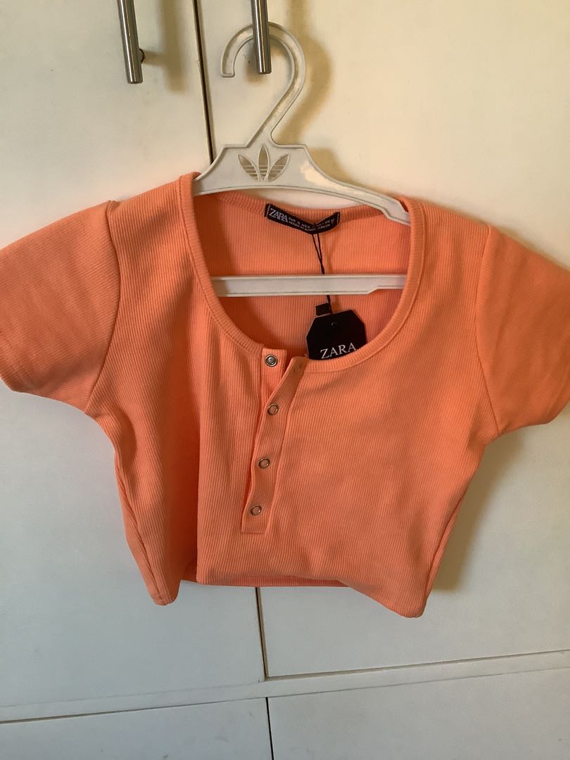ZARA Crop Top, Women's Fashion, Tops, Shirts on Carousell