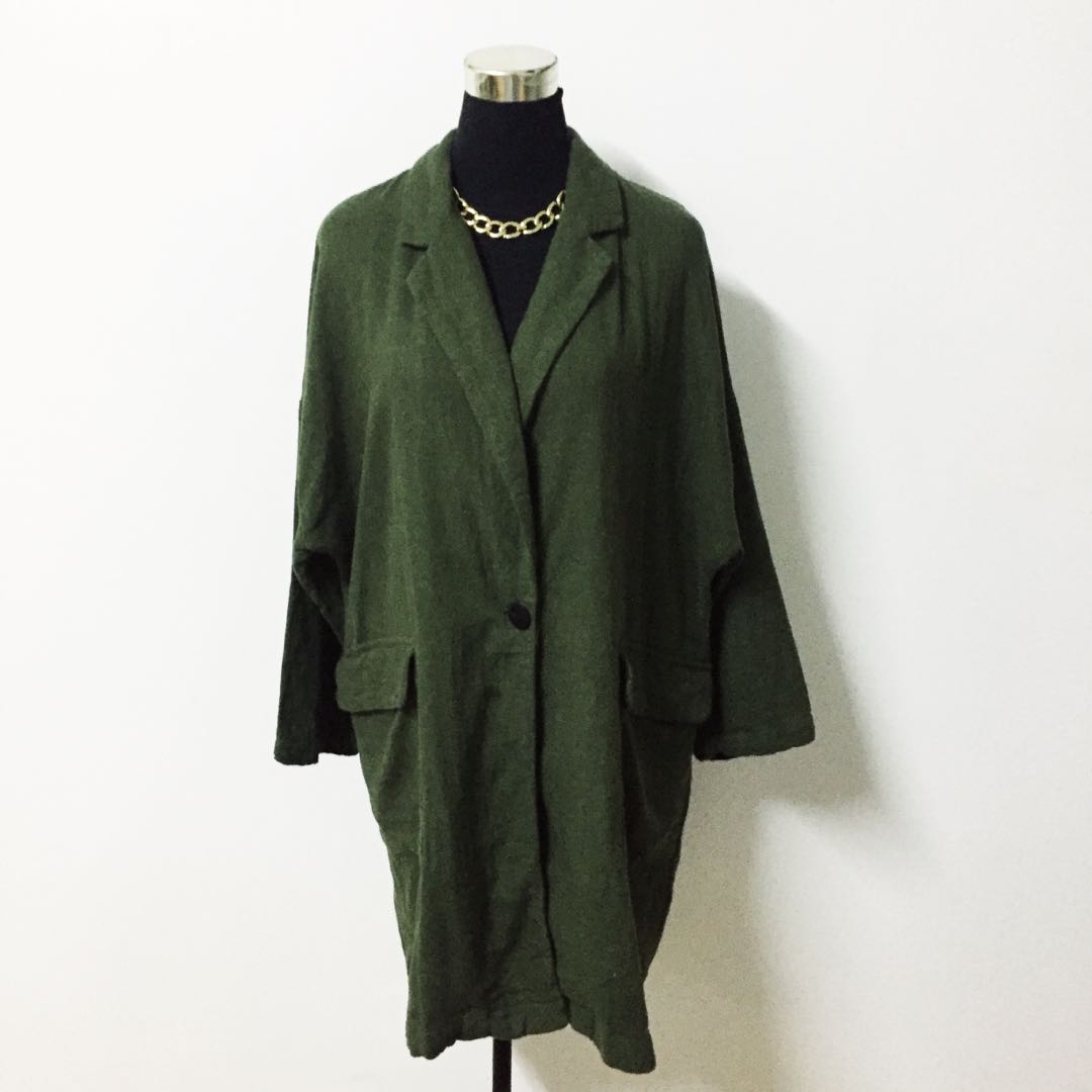 Zara Green Coat, Women's Fashion, Coats, Jackets and Outerwear on Carousell