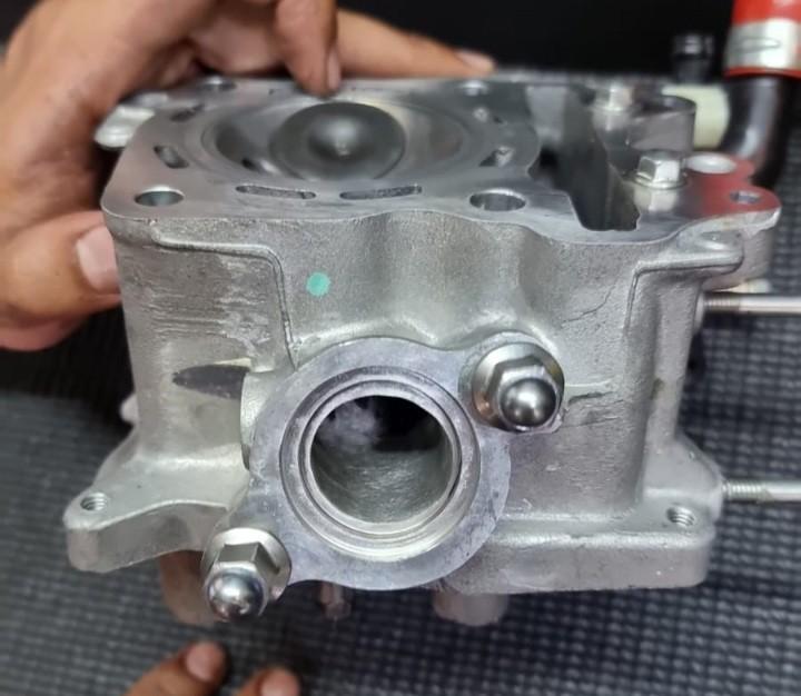 2 stroke/4 stroke cylinder head cleaning/polishing/porting
